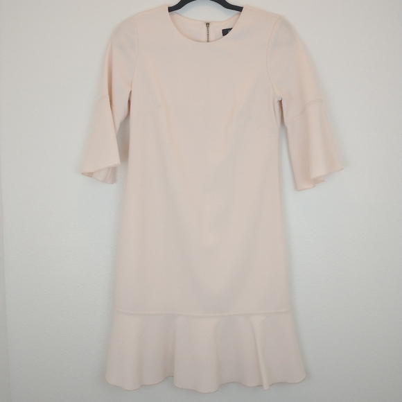 Ellen Tracy Dresses & Skirts - Ellen Tracy Blush Dress Size 4